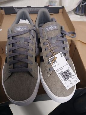 adidas Daily 3.0 Olive Gray Casual Sneakers